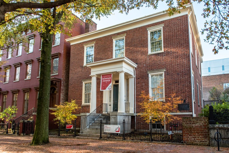 The Valentine's Clay Street Entrance