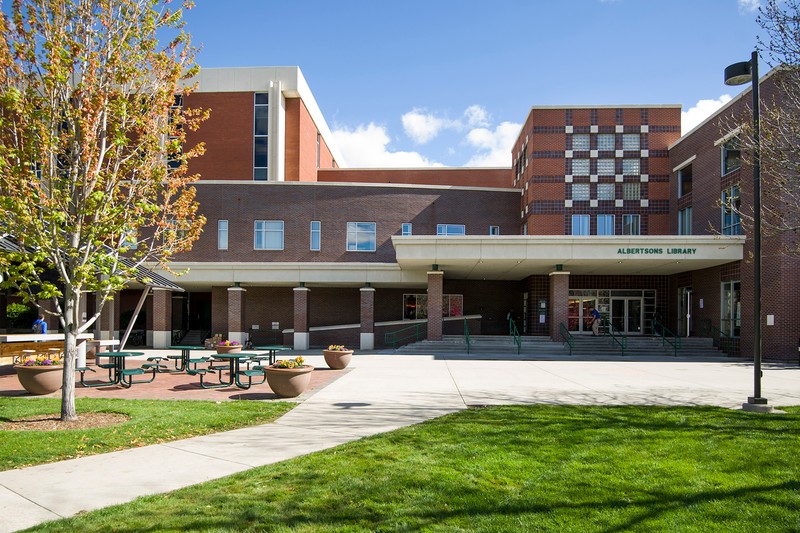 View of the front (south facing) side of the Library.
