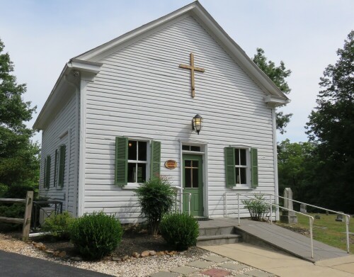 Hedges Chapel