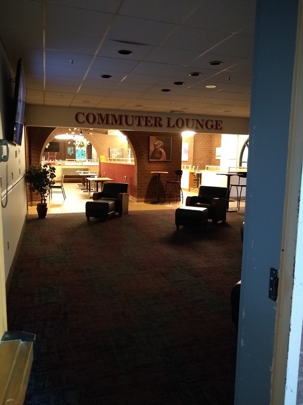 Commuter Lounge, 2020