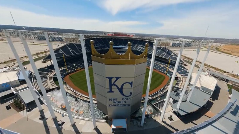 Kauffman Stadium, crown, scoreboard