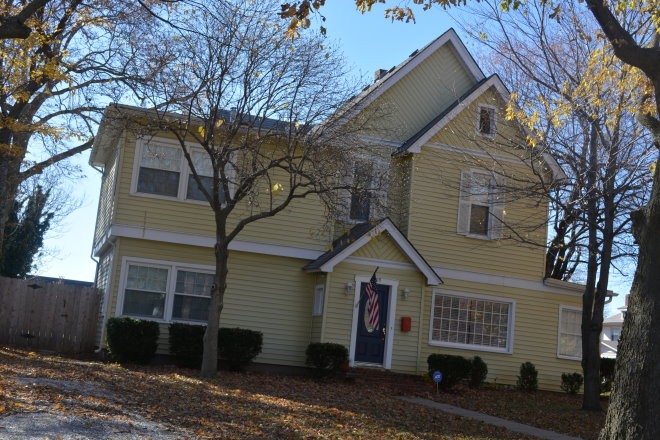 Truman lived in this house from 1896-1902 and had many fond memories here. 