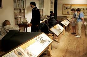 Exhibit of a Union military hospital