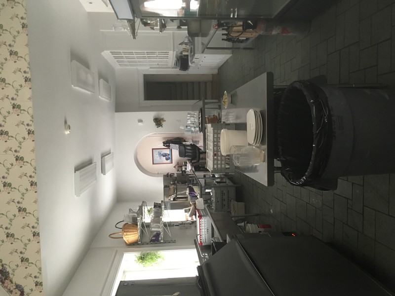 Purple Iris at Hartwood Mansion (2017) Kitchen 1.