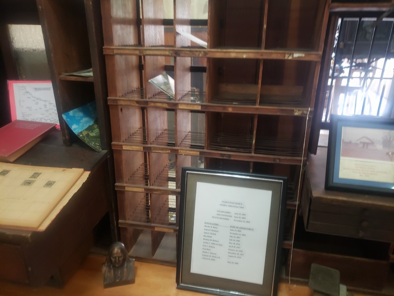 Wooden Maiboxes