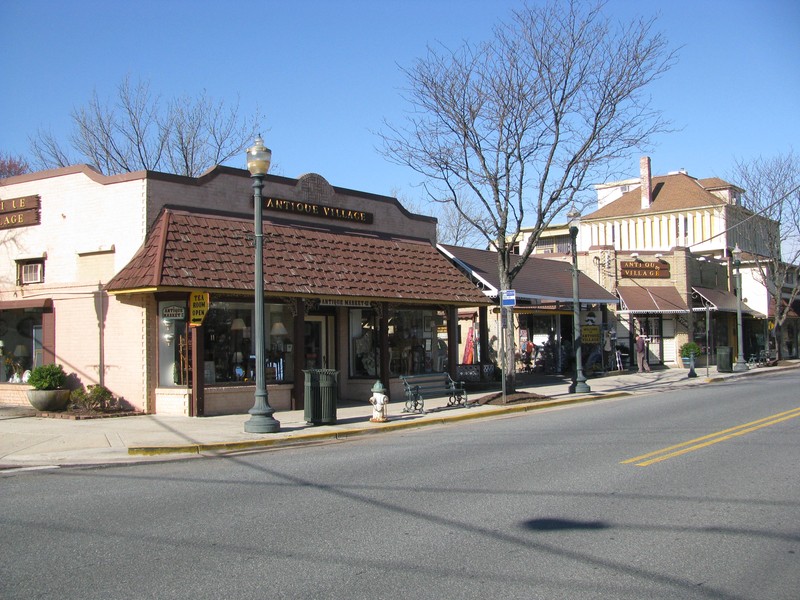 Antique Row (Kensington Historical Society)