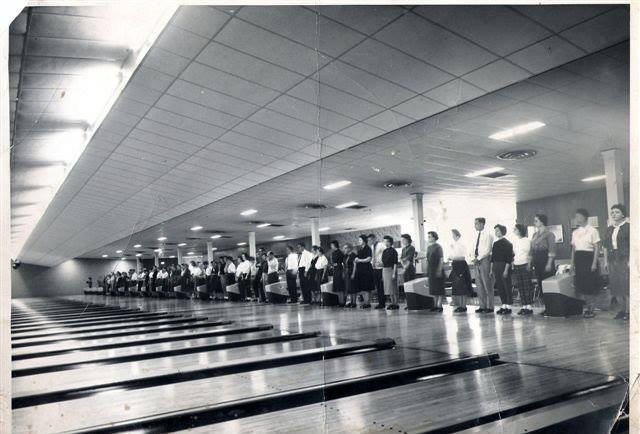 Inside Colonial Lanes on opening day, 1959