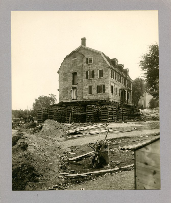 Stowe House being moved, 1929