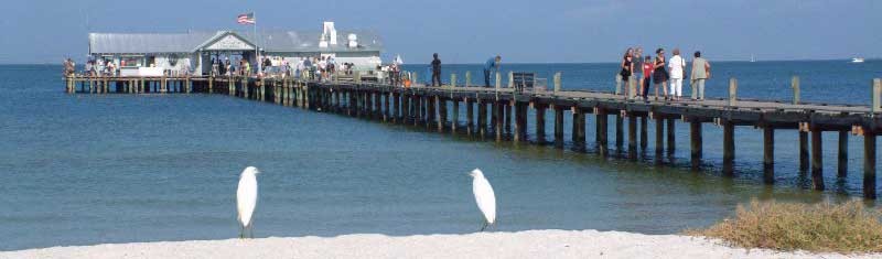 Side view of Anna Maria Island City Pier
