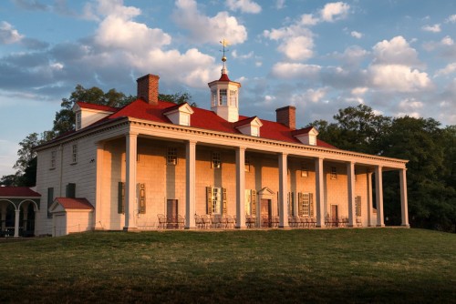 George Washington's Mount Vernon, upon which the Taylor-Condry House is based.