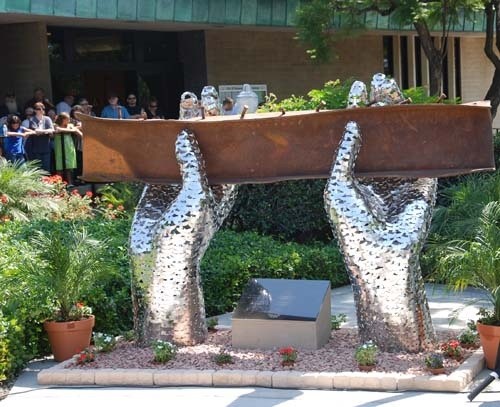 9/11 Memorial Sculpture