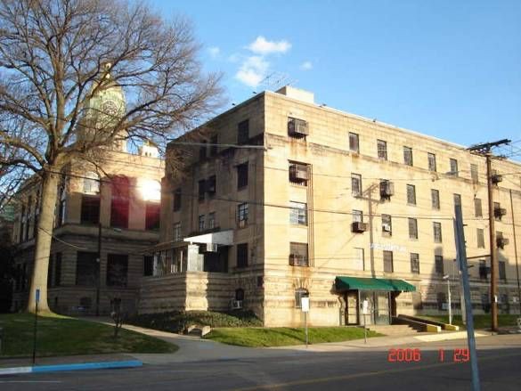 A present day photo of the Cabell County Jail that is still standing today.