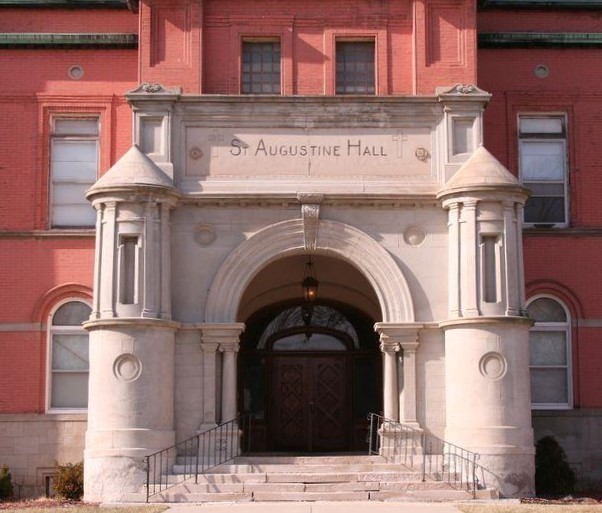 Close-up of the arched stone entrance