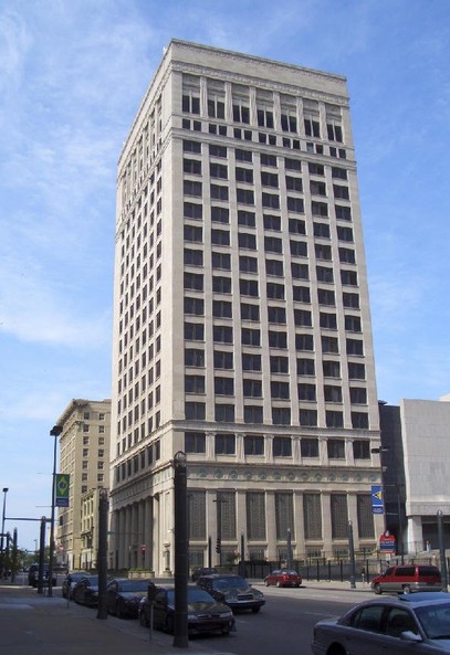 The Federal Reserve Building was constructed in 1921 and housed the Federal Reserve Bank of Kansas City for over eight decades. Image obtained from KCUR. 