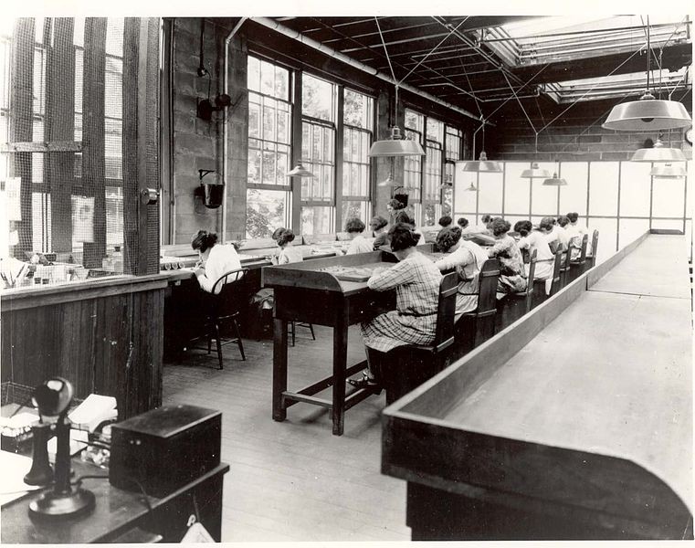 Radium Girls working in a factory in the 1920s