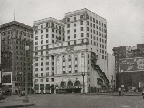 The American Hotel and Theatre Building was located where Kenner Plaza now stands and was one of the early development projects that helped to build downtown St. Louis as a destination for residents and travelers. 