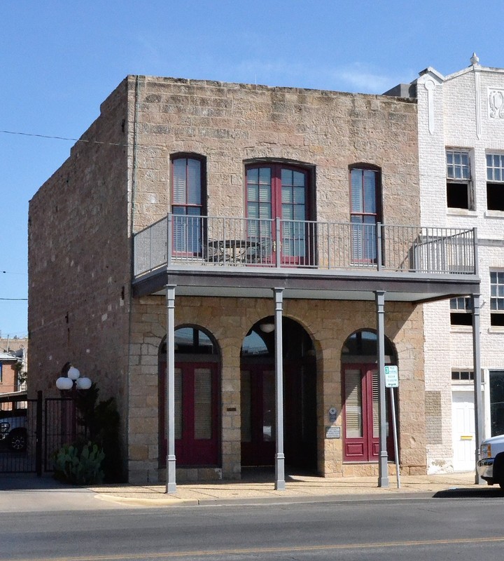 The Freeze Building was built in 1887 and is one of the oldest buildings in San Angelo.