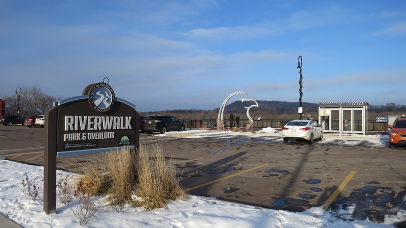 Prairie du Sac Eagle Island Overlook