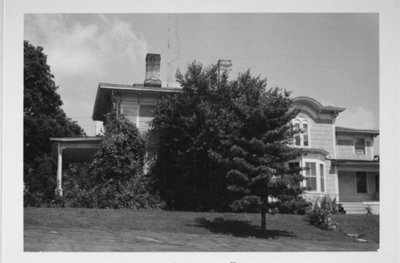 Elbridge Fifield House
