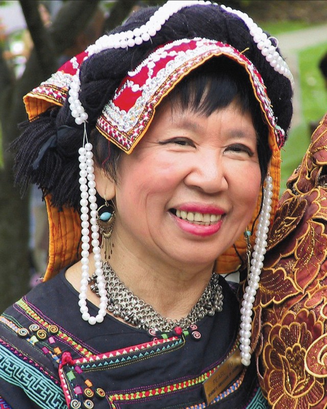 Photograph of Pearl Fu in the attire of her native Yi tribe, courtesy of Pearl Fu. 