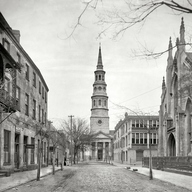 early photo of the chuch, circa 1910