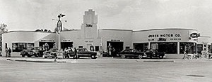 1940s-1950s photo of the building