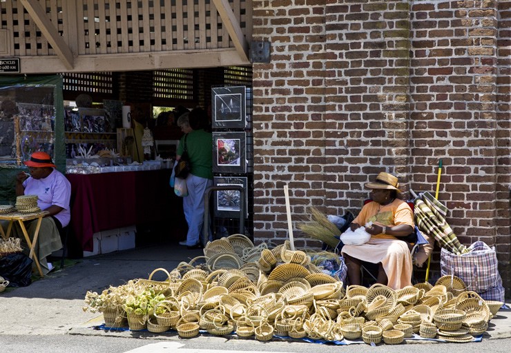 Sweetgrass basket maker