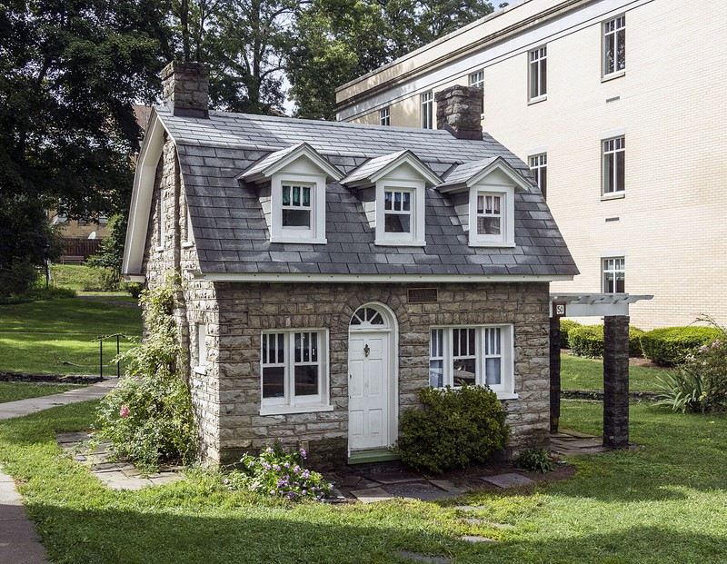 Little House Today