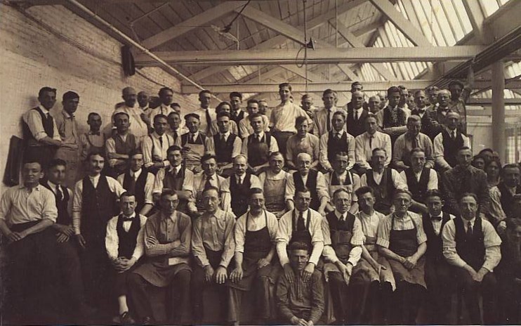Early Hungarian American employees of New Brunswick's Johnson & Johnson (image from Kilmer House)