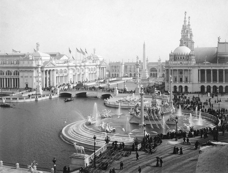 Chicago World's Fair, built in this obvious Classical Revival Style, influenced architecture for many decades, including in Portland. 