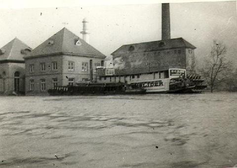 Steamboat at the station during the 1937 Flood (image from Water Tower Park)