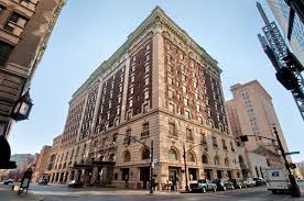 The Seelbach Hilton is both a historic landmark and a fine example of the  Beaux Arts architectural design that was popular at the turn-of-the-century. 
