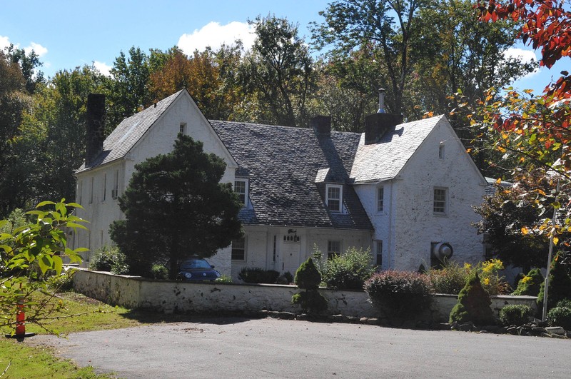 Highfields was built in 1931 by the Lindberghs to get away from the incessant publicity in New York City.  
Photo: Jerrye & Roy Klotz, MD, via Wikimedia Commons