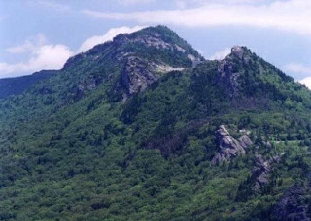 MacRae Peak (left) and Calloway Peak (Right).