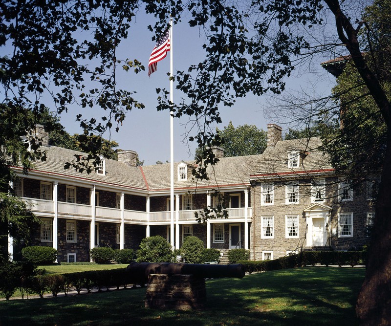 The Old Barracks Museum opened in 1914 and was a key site of the Battle of Trenton, which resulted in an important American victory that boosted morale and encouraged enlistment.