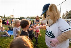 Bellingham Bells Mascot Interacts with Fans