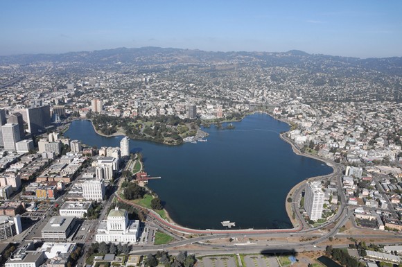 An aerial shot of the entire lake.