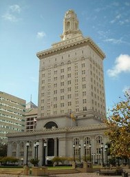 A shot of the City Hall as it stands today.