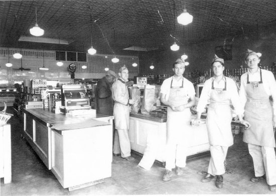 Employees at the original Bashas' Grocery Store