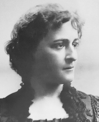 Photograph of Elizabeth Lewis courtesy of Lynchburg Museum.