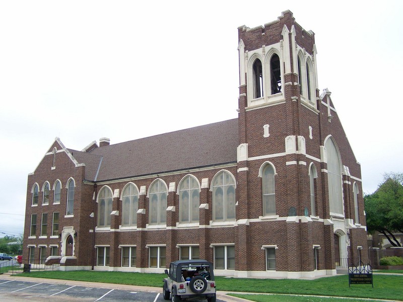 The First Presbyterian Church was built in 1924 and is the city's best-preserved church building.