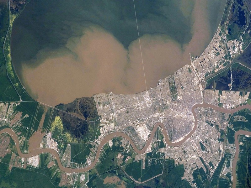 Sediment plume traveling from Mississippi River to Lake Pontchartrain through the Bonnet Carre Spillway