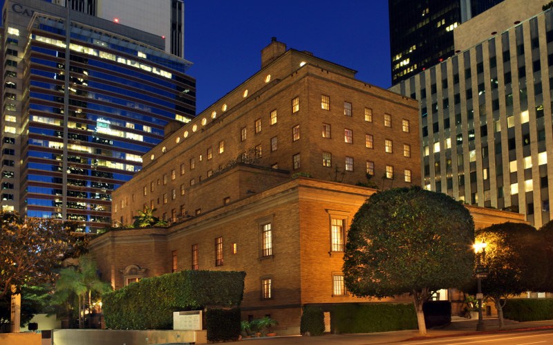 The California Club is the second-oldest members-only supper club in California. It was designed in the Italian Renaissance Revival style and listed on the National Register of Historic Places.