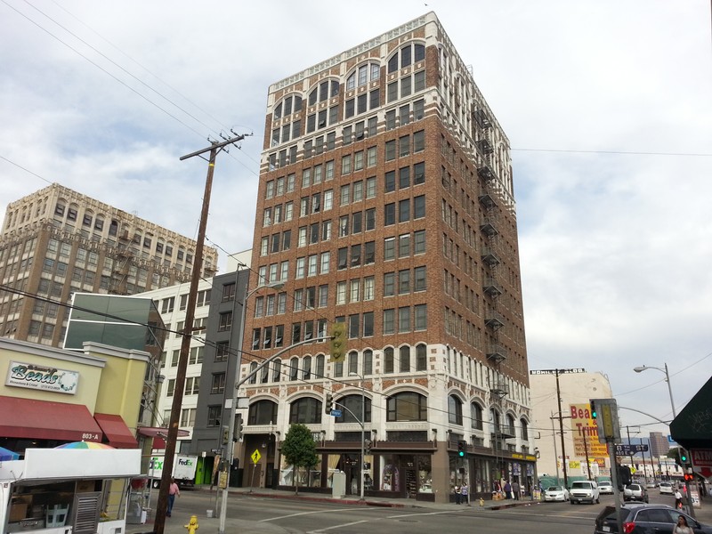 A shot of the building as it stands today.