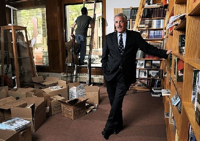 Dress shirt, Bookcase, Shelf, Tie