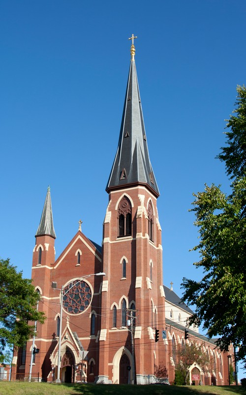 Photograph of the Exterior of the Cathedral, by Richard Diekema of Wikimedia Commons