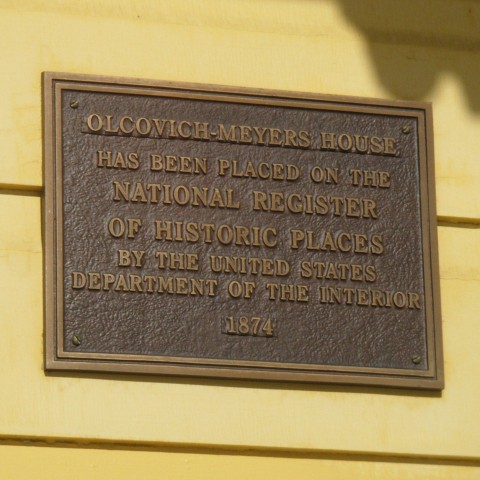 Rectangle, Wood, Font, Nameplate