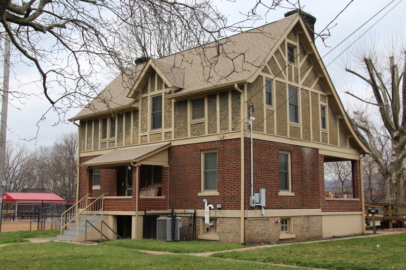 276 Richland Ave, facing SW, taken March 2017, photo courtesy of Christina Rieth