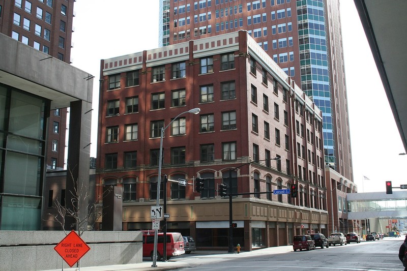 2016 Photo of the Flynn-Griffin Building in Des Moines.