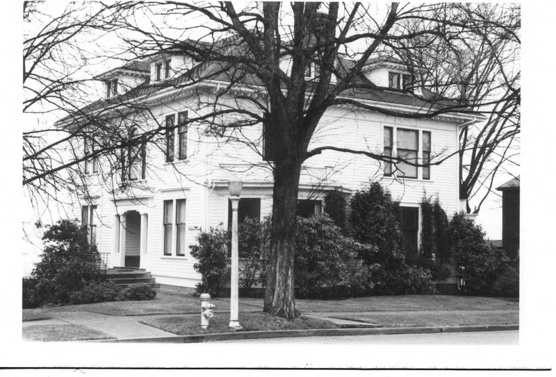 Franke Tobey Jones House (circa 1977)